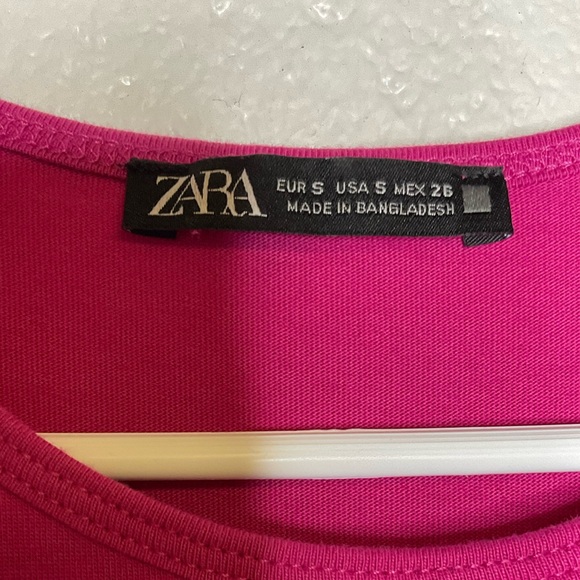 < Zara Fuchsia Tiered Maxi Dress > - Picture 3 of 6